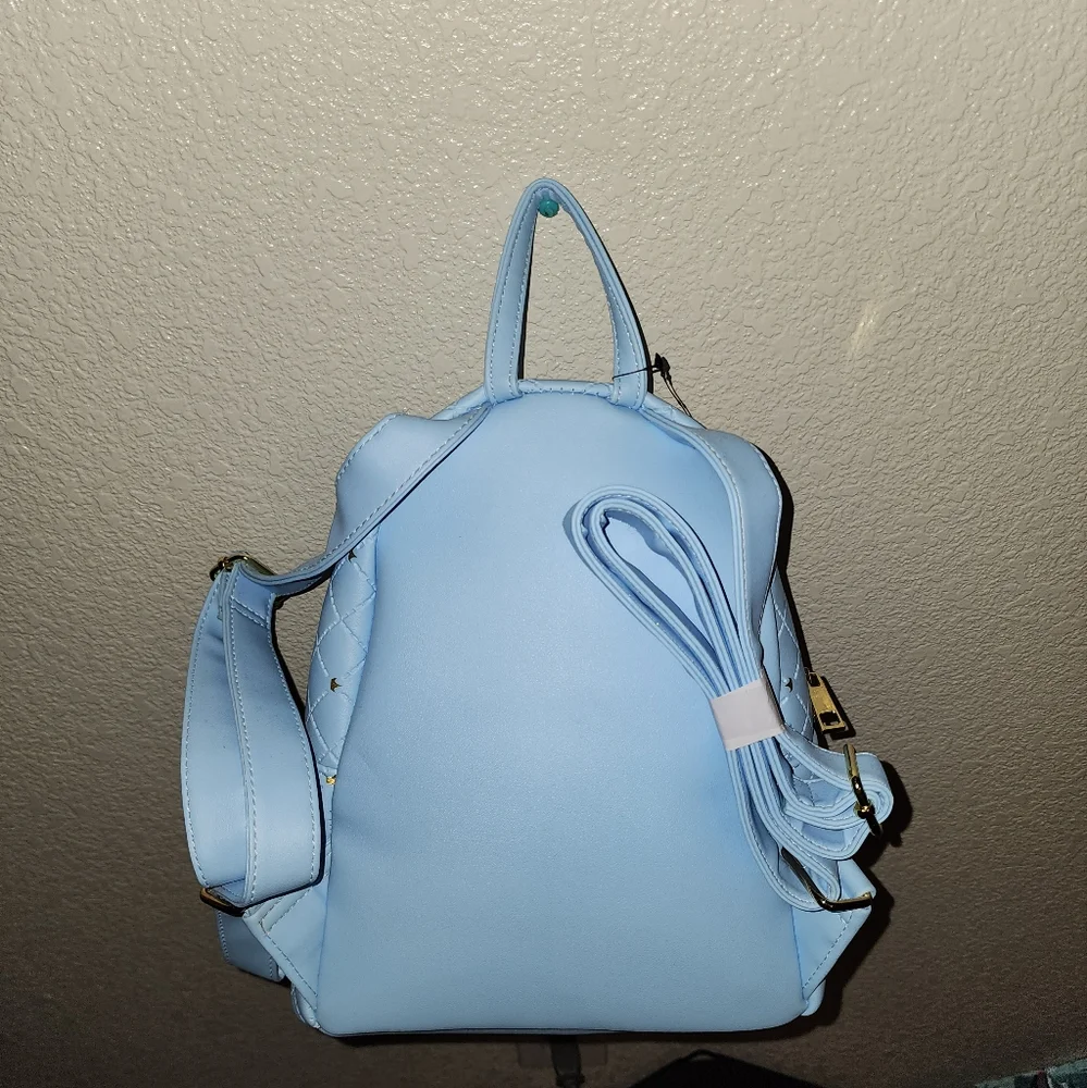 NWT Loungefly Disney Cinderella Castle Faux Quilted Mini backpack - Picture 2 of 2